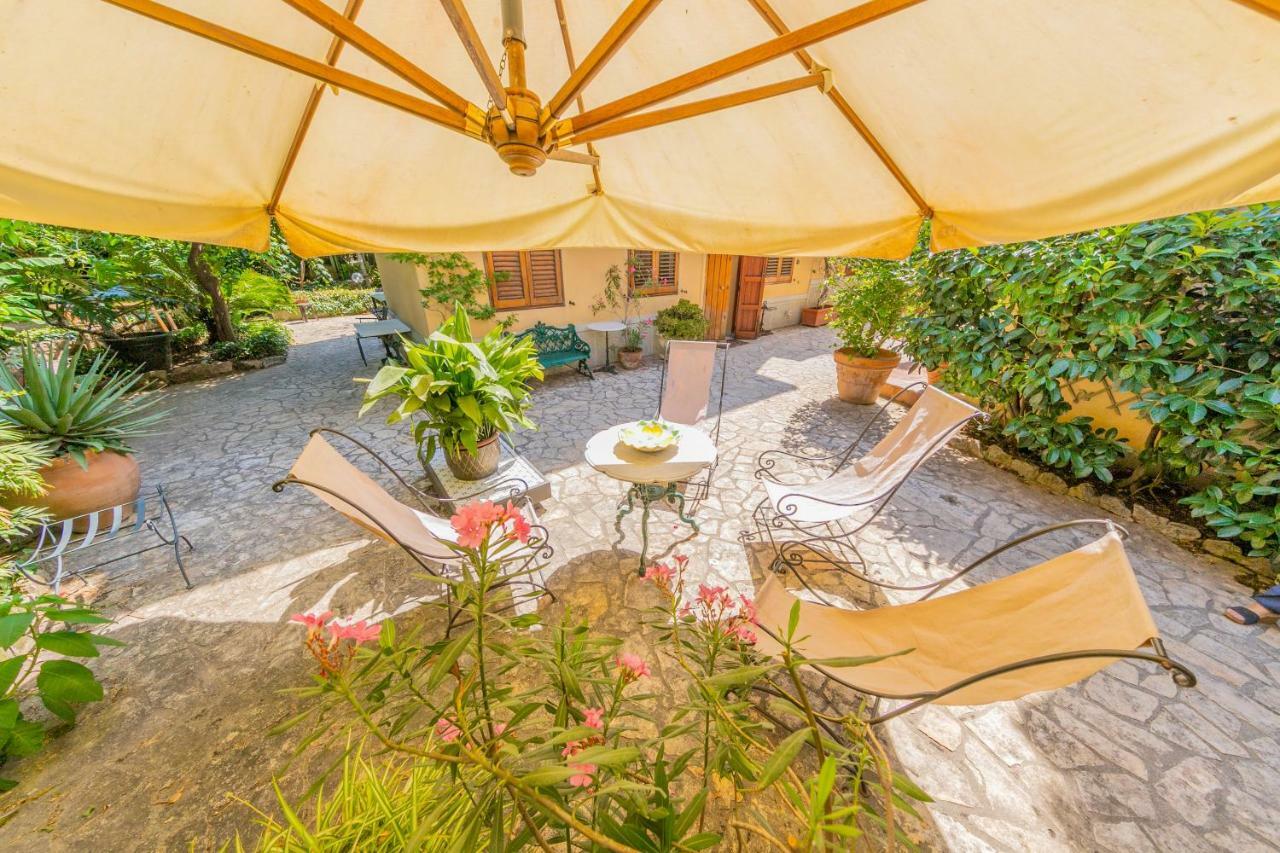 Villa Mezzarancia ปาแลร์โม ภายนอก รูปภาพ