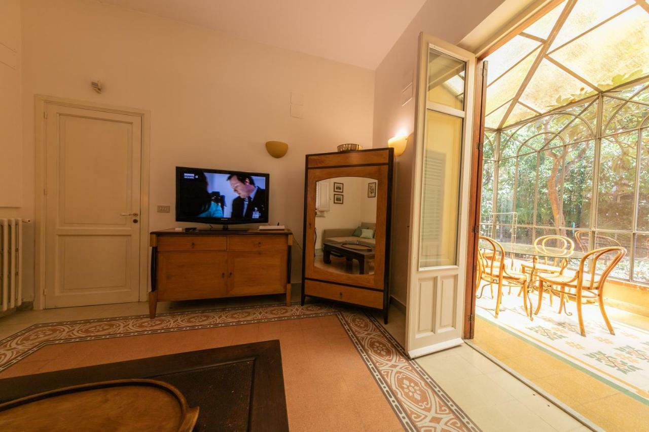 Villa Mezzarancia ปาแลร์โม ภายนอก รูปภาพ